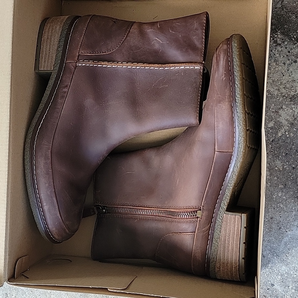Sperry Top Sider Seaport Storm Mid Bootie Dark Brown Sz 8.5 With Box - Picture 1 of 14